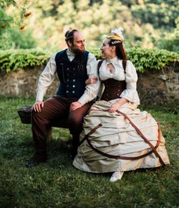 Steampunk-Hochzeitskleidung von Braut & Bräutigam - Foto von Timo Barwitzki